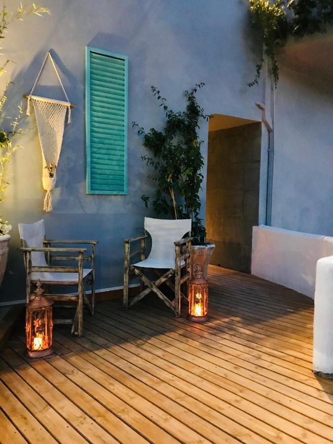 Illyrian Boutique Hotel Sarandë エクステリア 写真