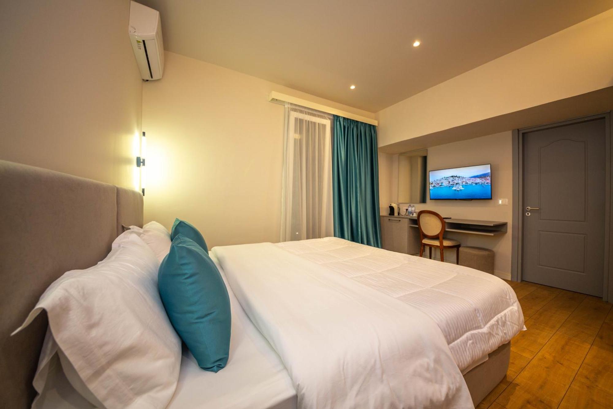 Illyrian Boutique Hotel Sarandë 部屋 写真